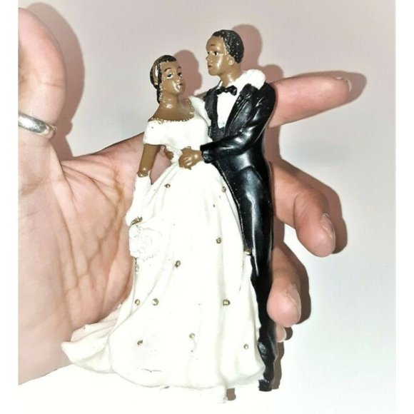 Black Figurine African Couple Wedding Cake Topper Bride Groom NWOB - Picture 1 of 9